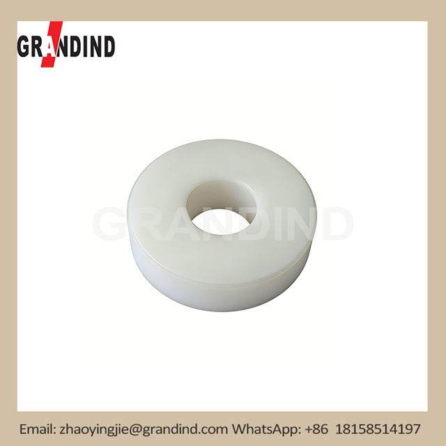 Kajian Kes: Tiang Sokongan Nylon Ketepatan CNC GRANDIND® (GI-CNC-PT-003) Meningkatkan Kestabilan Pemasangan untuk Peralatan Elektronik